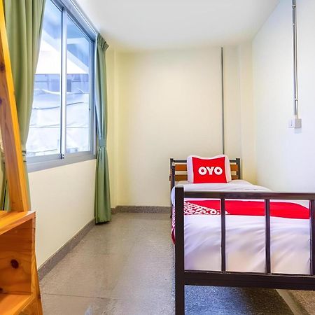 OYO 928 Leaf Hostel Chiang Mai Buitenkant foto