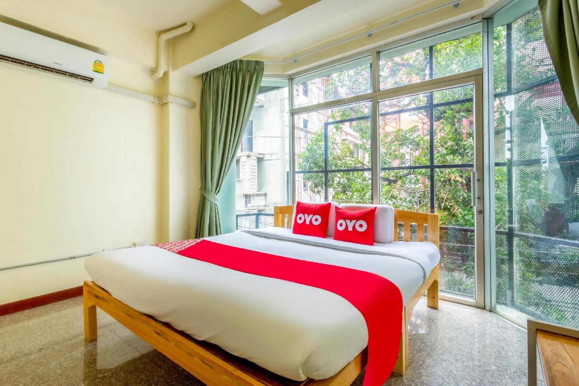 OYO 928 Leaf Hostel Chiang Mai Buitenkant foto