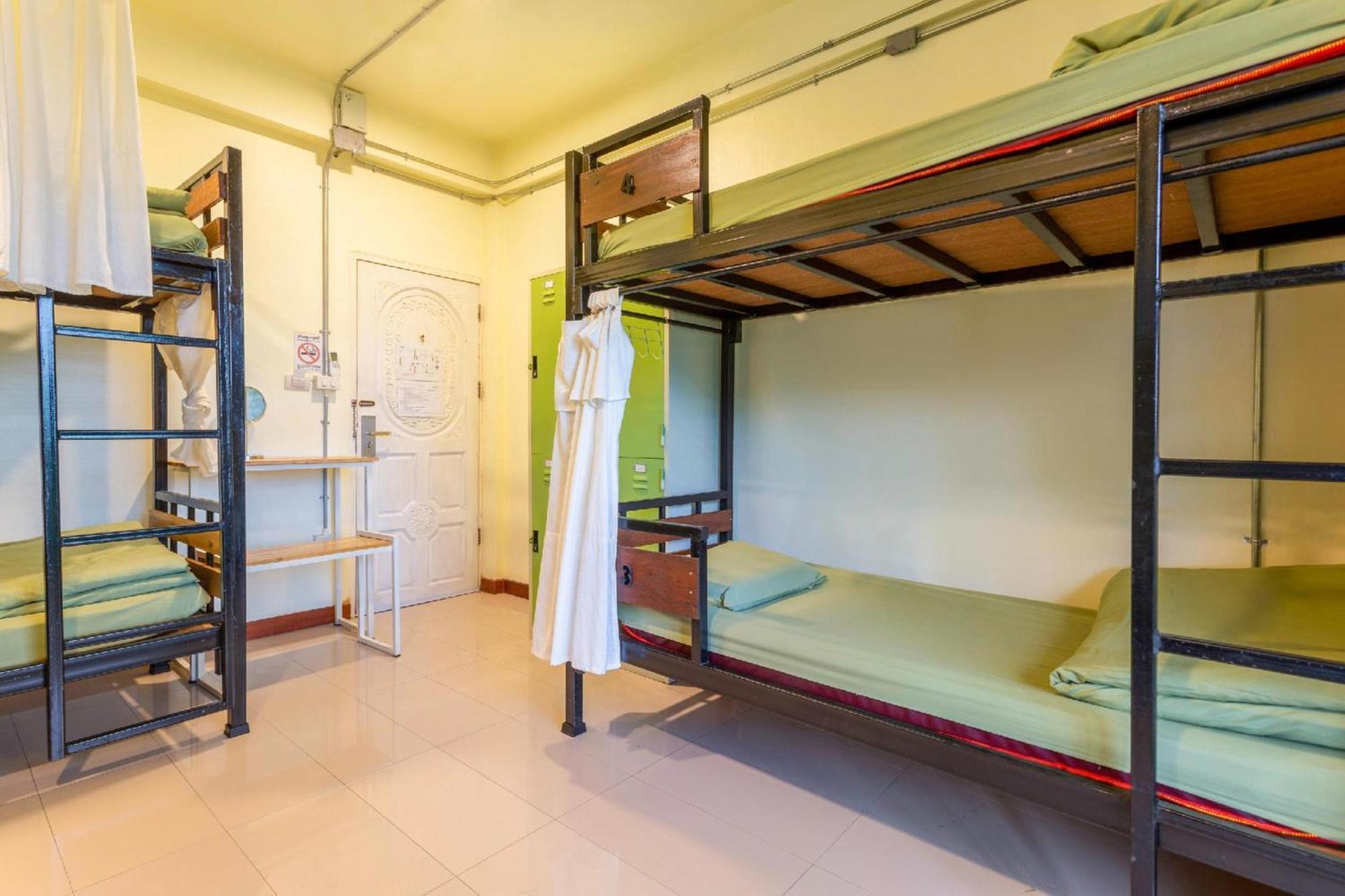 OYO 928 Leaf Hostel Chiang Mai Buitenkant foto